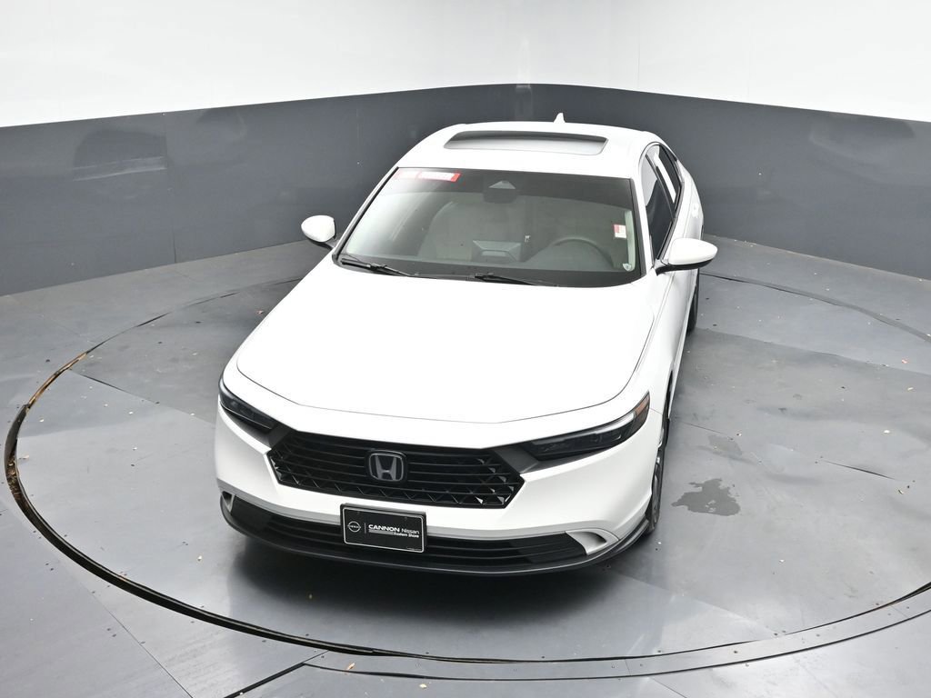 Used 2023 Honda Accord EX image 39