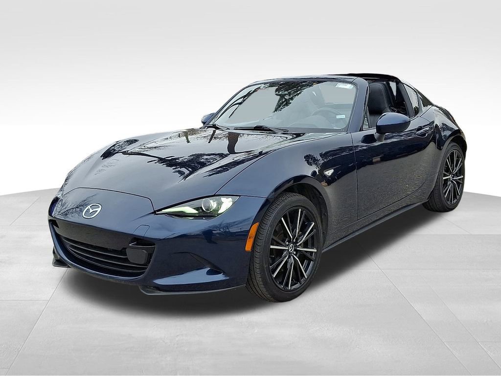 Used 2025 MAZDA MX-5 Miata RF Grand Touring image 3