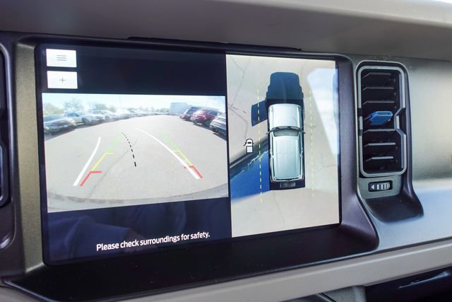 Used 2022 Ford Bronco Wildtrak image 21