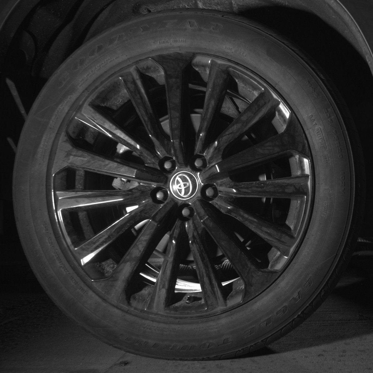 Used 2025 Toyota Highlander XSE image 15