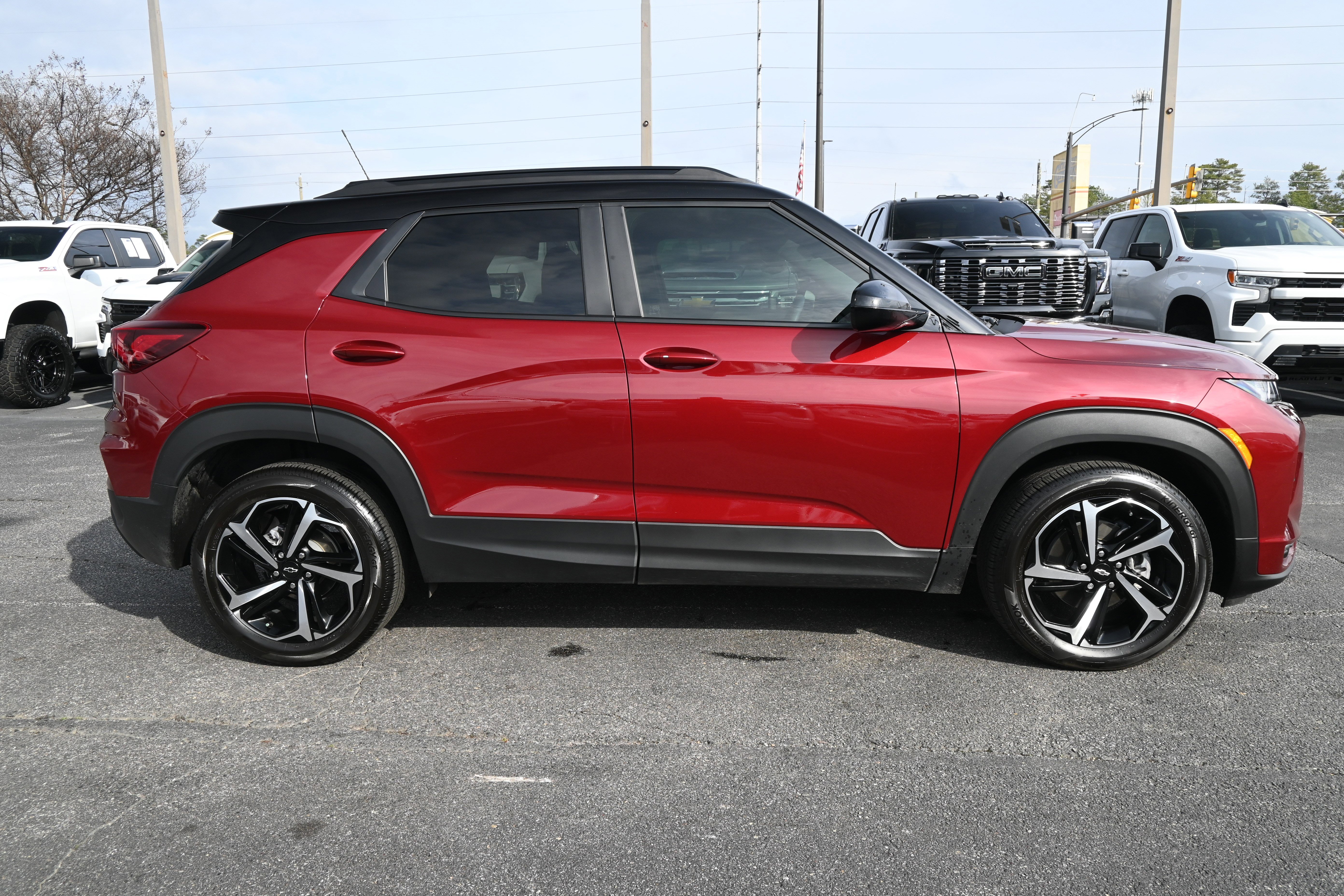 Used 2023 Chevrolet TrailBlazer RS image 11