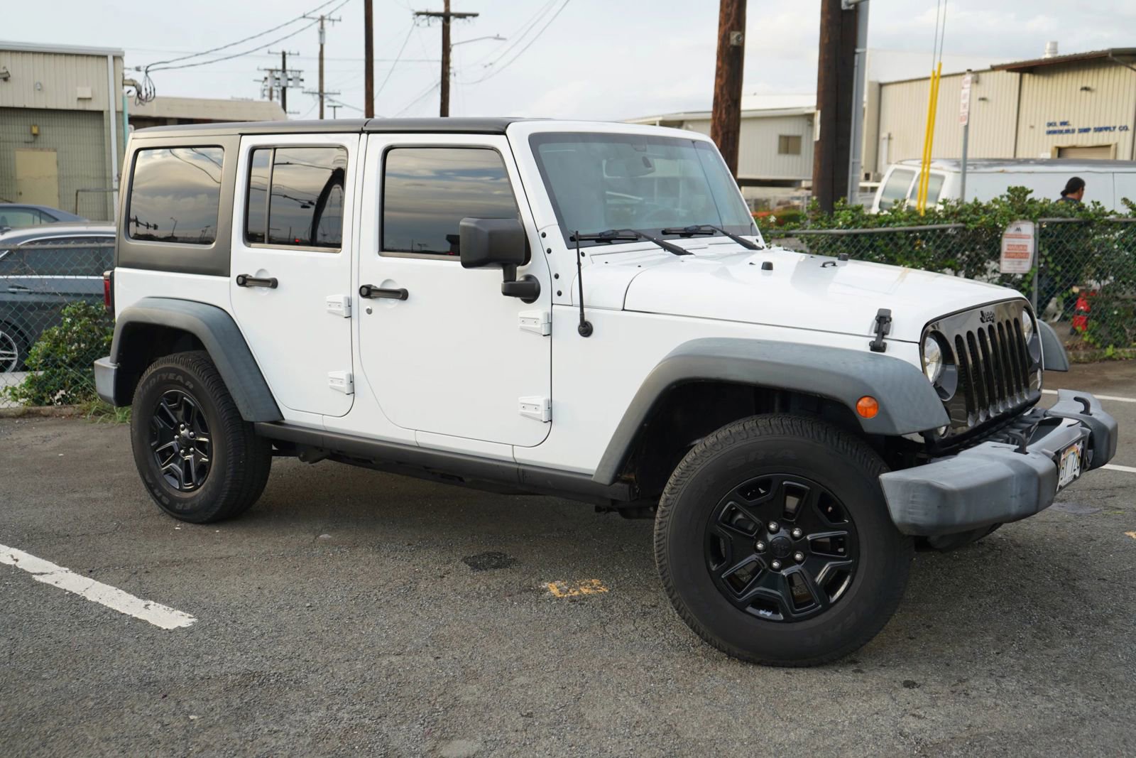 Used 2015 Jeep Wrangler Unlimited Sport image 5
