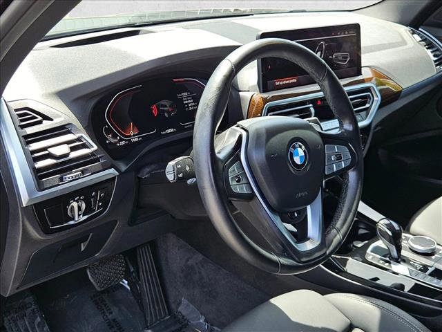 Used 2024 BMW X3 xDrive30i w/ Premium Package w/ZPA AWD/4WD image 9