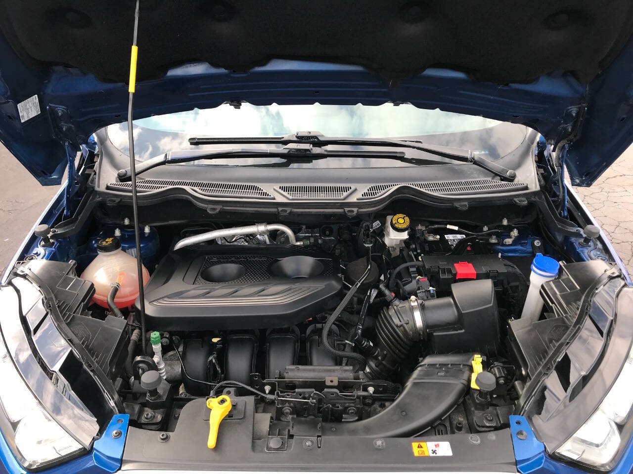 Used 2019 Ford EcoSport SE image 8