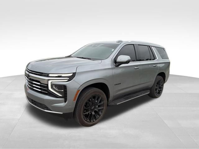 Used 2025 Chevrolet Tahoe LT w/ Comfort Package AWD/4WD image 7