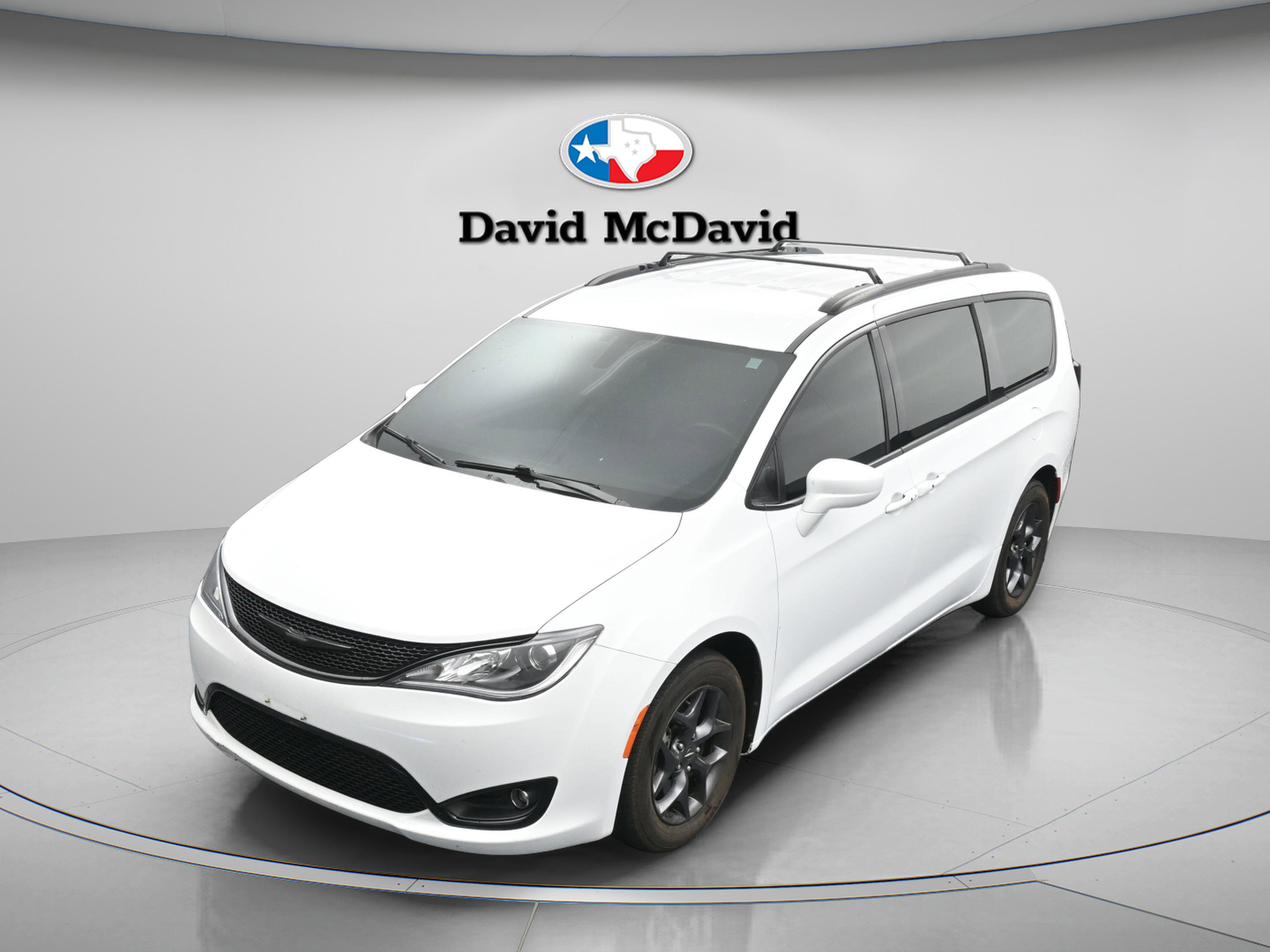 Used 2020 Chrysler Pacifica Touring-L w/ S Appearance Package image 28