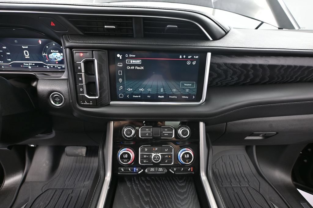 Used 2024 GMC Yukon Denali w/ Denali Reserve Package AWD/4WD image 26