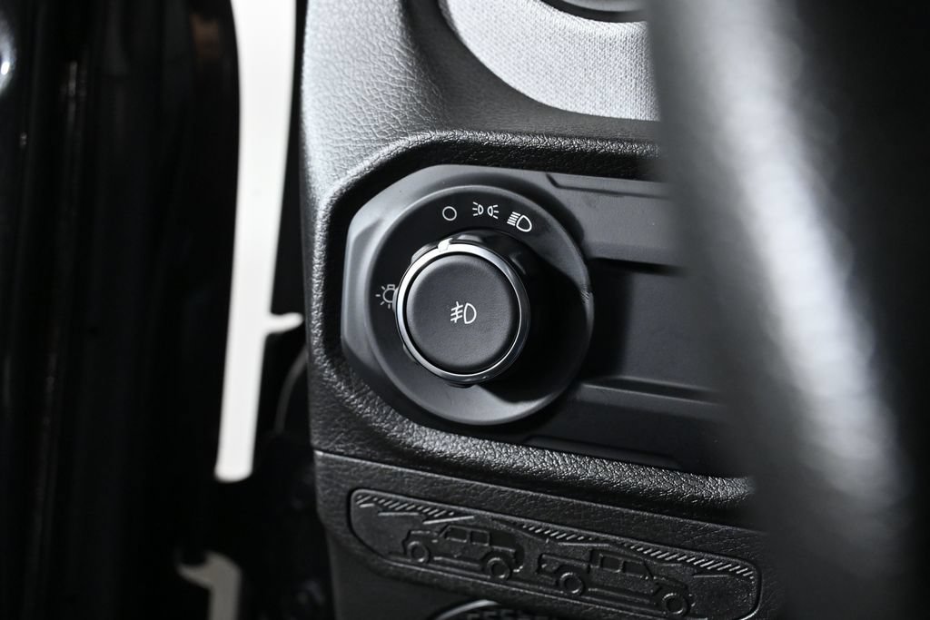 Used 2024 Jeep Wrangler Sport AWD/4WD image 22