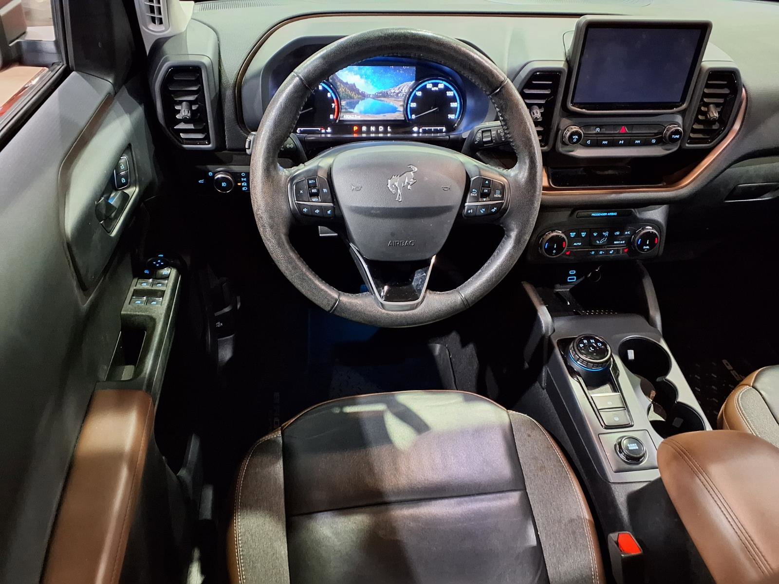 Used 2022 Ford Bronco Sport Outer Banks w/ Tech Package image 8