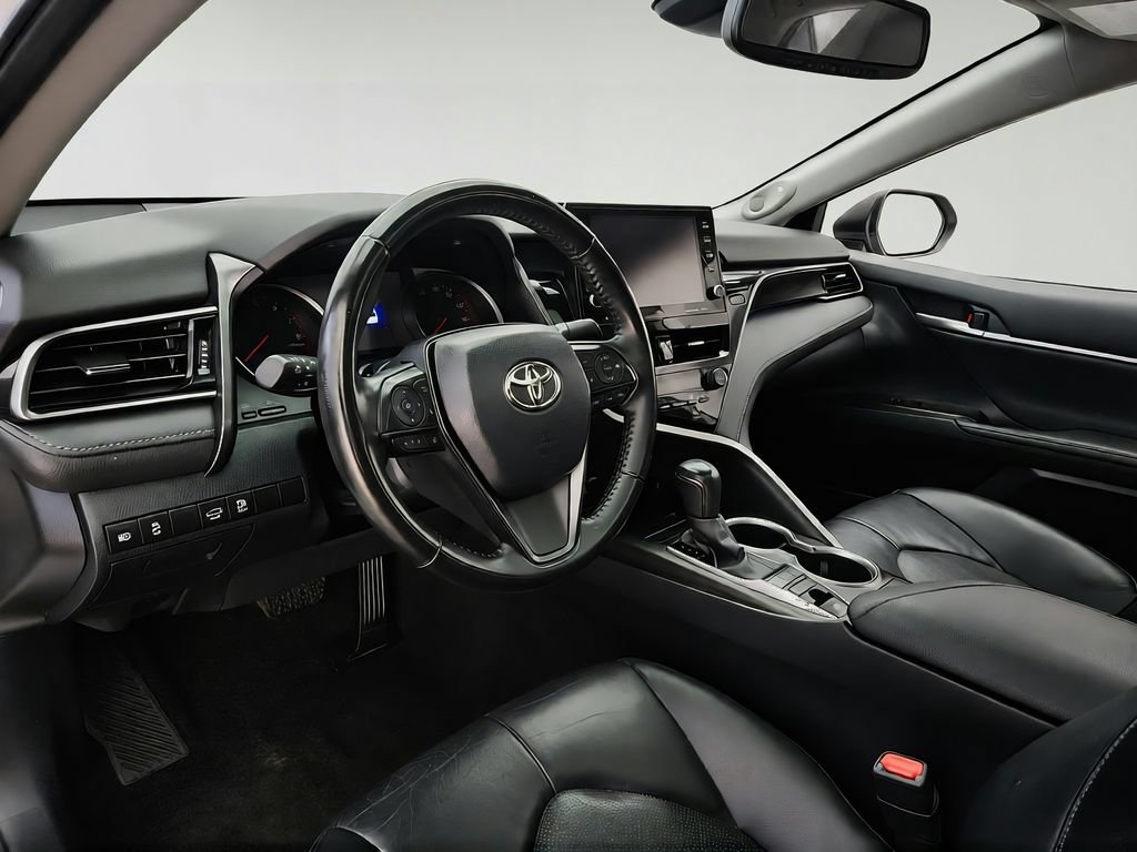 Used 2023 Toyota Camry XSE w/ Navigation Package FWD image 10