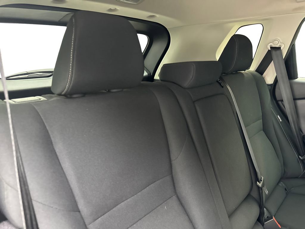 Used 2024 Nissan Rogue S AWD/4WD image 40