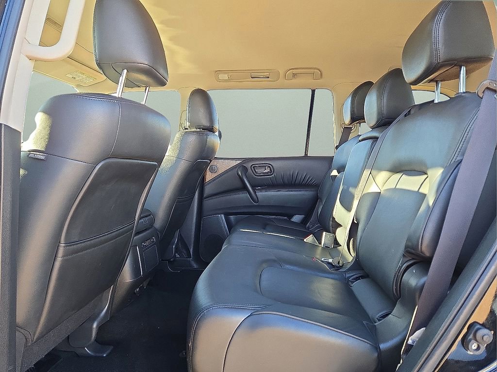 Used 2024 Nissan Armada SL image 16