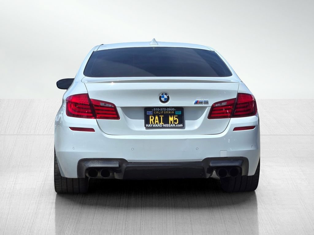 Used 2013 BMW M5 RWD image 6