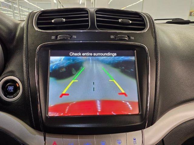 Used 2014 Dodge Journey Limited w/ Flexible Seating Group FWD image 28