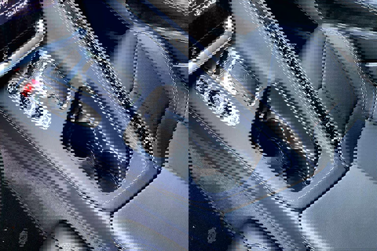 Used 2022 Chevrolet Corvette Stingray Coupe w/ Z51 Performance Package image 16