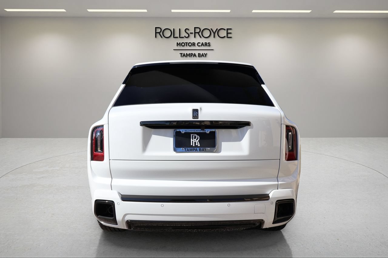 New 2027 Rolls-Royce Cullinan Black Badge AWD/4WD image 9
