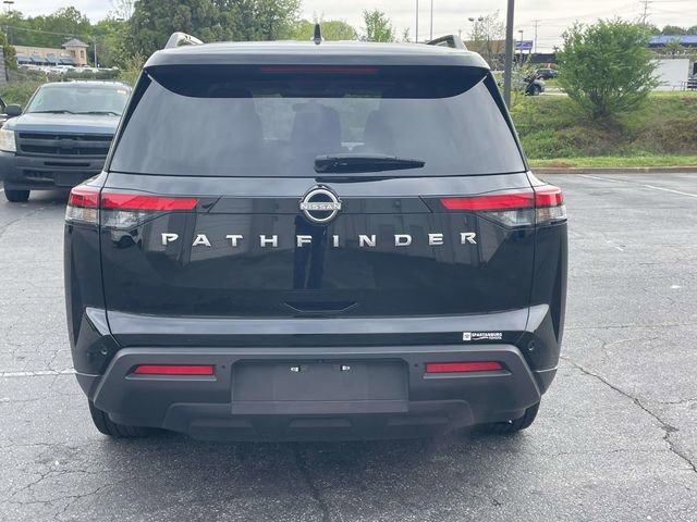 Used 2025 Nissan Pathfinder SV image 5