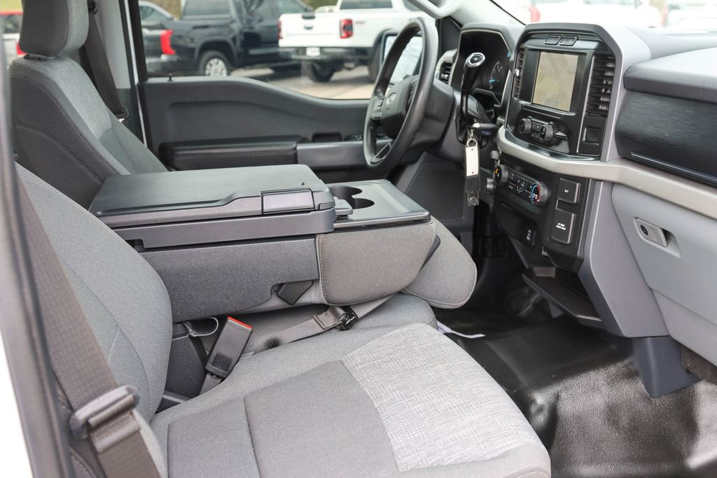 Used 2022 Ford F150 XLT w/ XTR Package AWD/4WD image 16