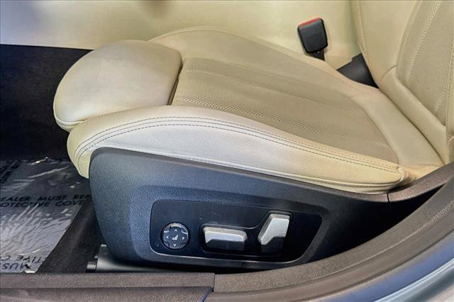 Used 2023 BMW i4 eDrive40 w/ Parking Assistance Package RWD image 18
