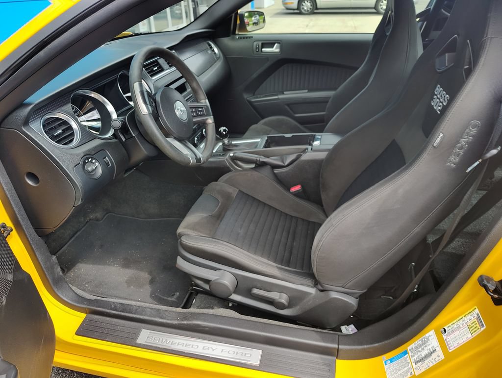 Used 2013 Ford Mustang Boss 302 RWD image 17