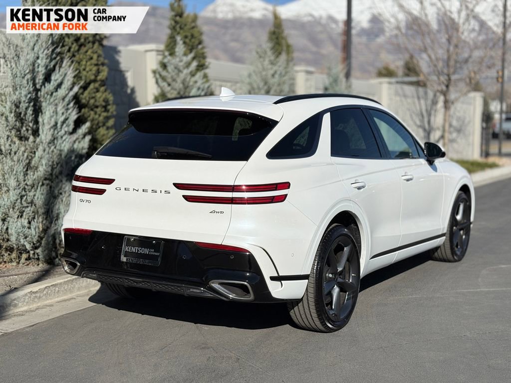Used 2026 Genesis GV70 2.5T Sport Prestige image 9