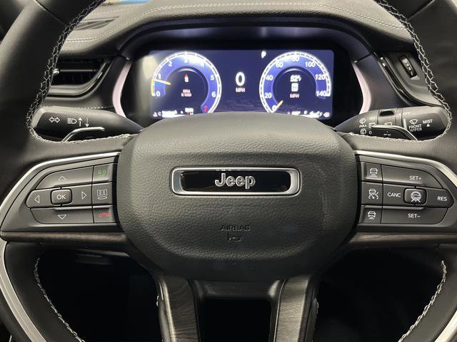 New 2026 Jeep Grand Cherokee Limited image 17