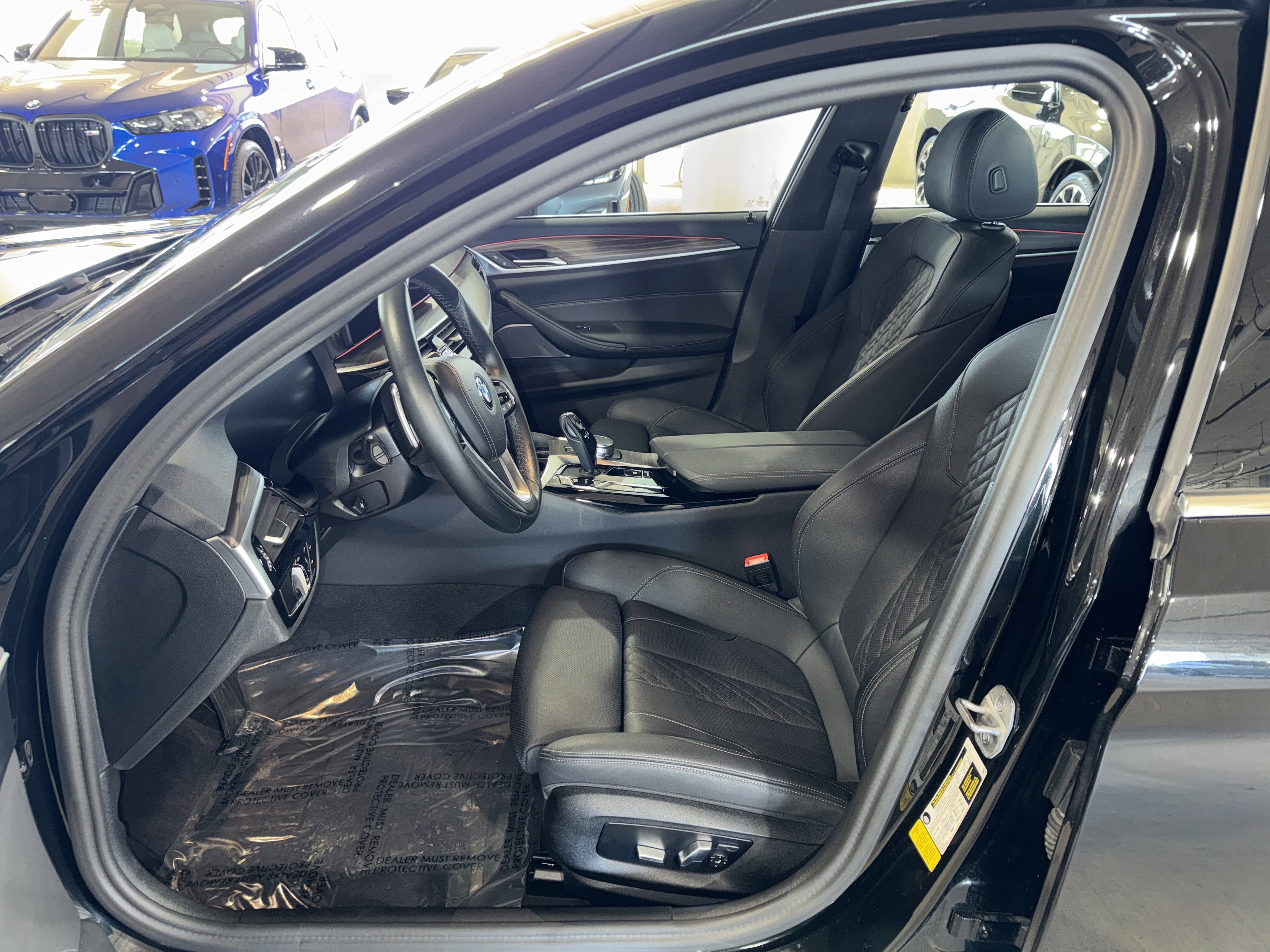 Used 2023 BMW 540i w/ Premium Package image 18