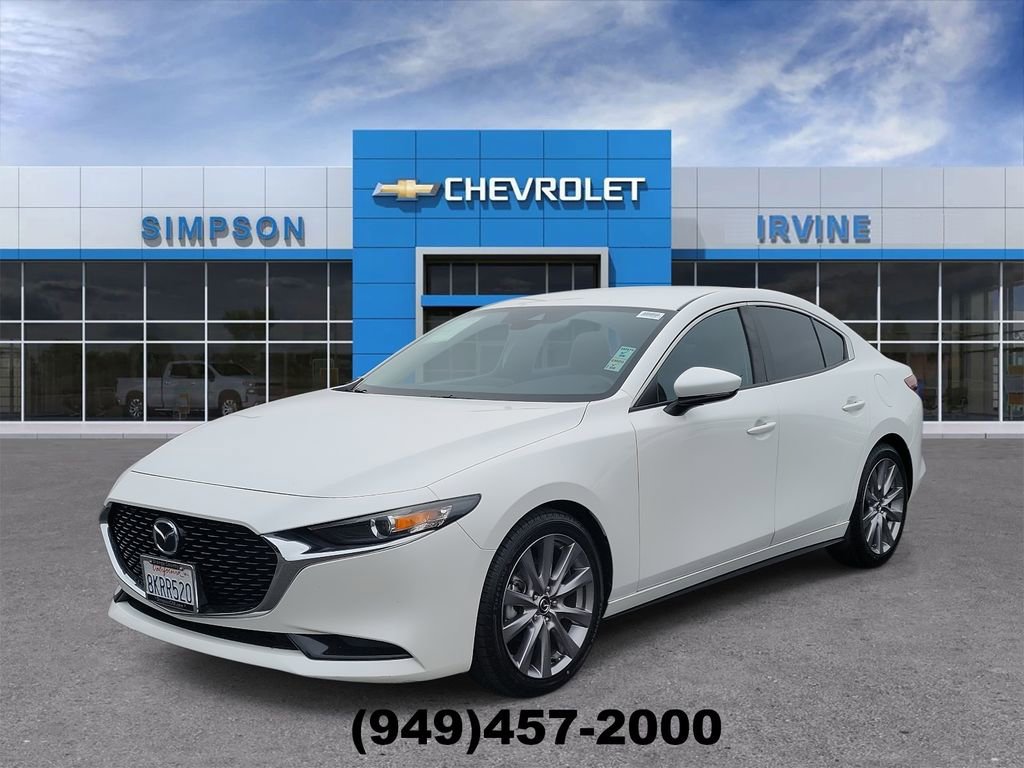 Used 2019 MAZDA MAZDA3 Sedan w/ Select Package FWD image 4