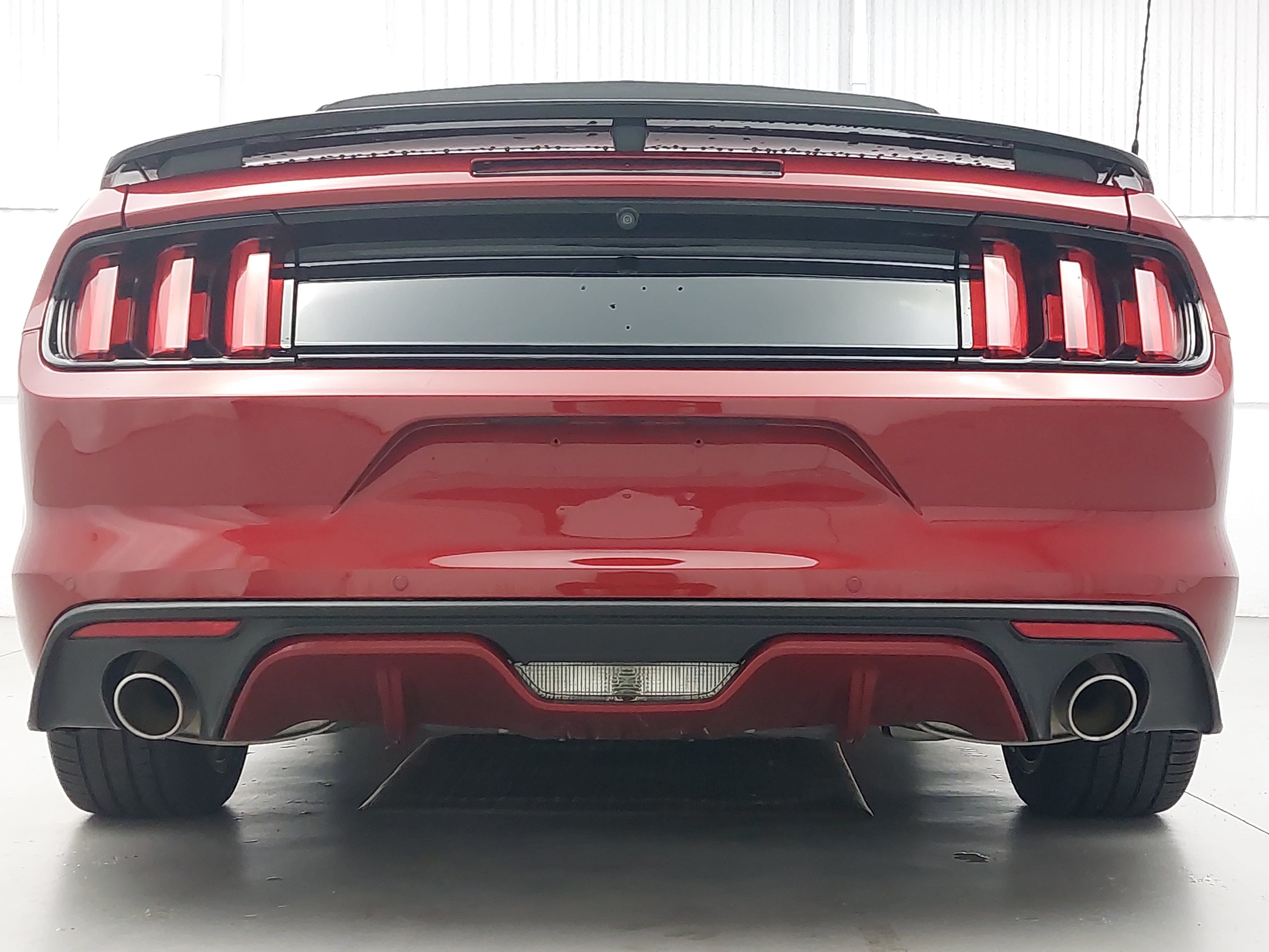 Used 2016 Ford Mustang GT Premium w/ Equipment Group 401A RWD image 6