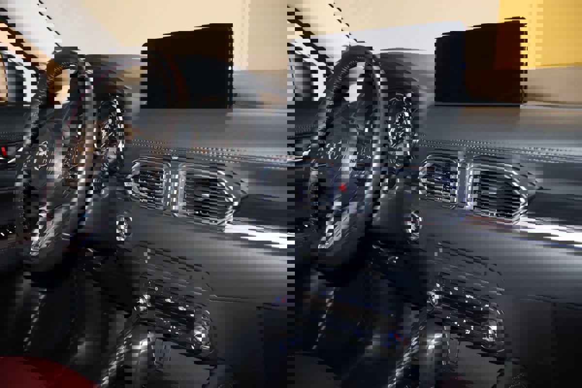 Used 2024 MAZDA CX-5 Carbon Edition image 57