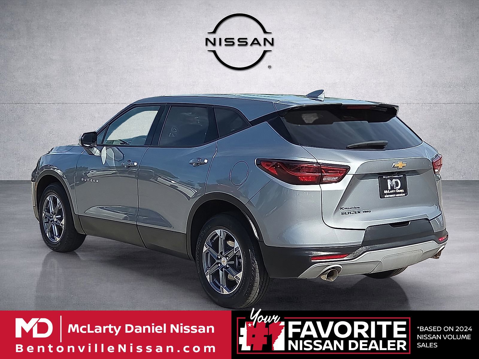 Used 2025 Chevrolet Blazer LT AWD/4WD image 4