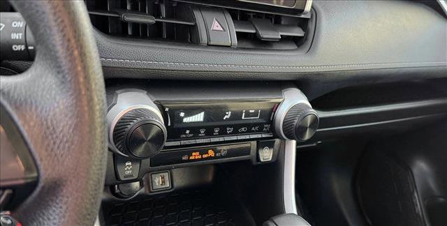 Certified 2024 Toyota RAV4 LE AWD/4WD image 15