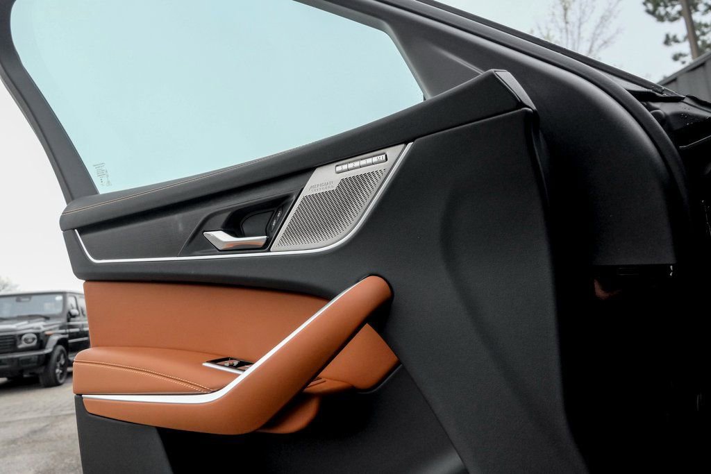 New 2026 Jaguar F-PACE R-Dynamic S image 11