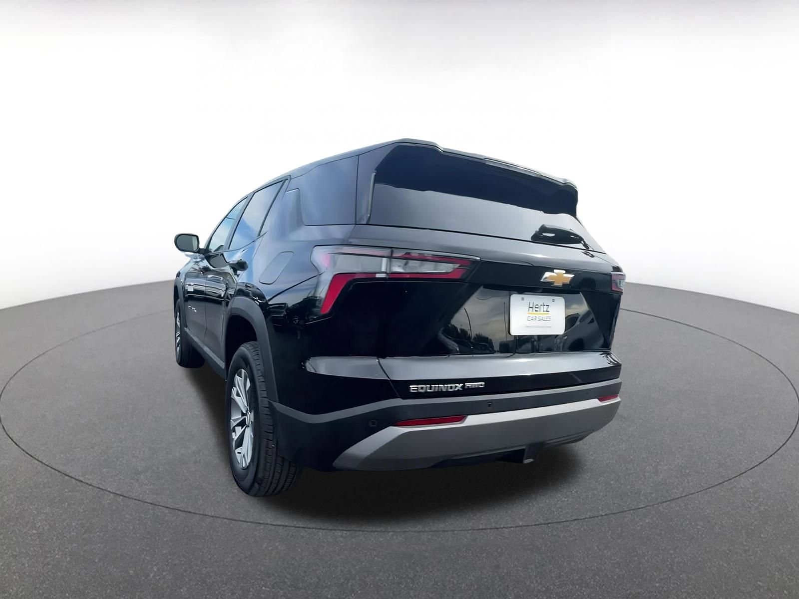 Used 2025 Chevrolet Equinox LT image 11