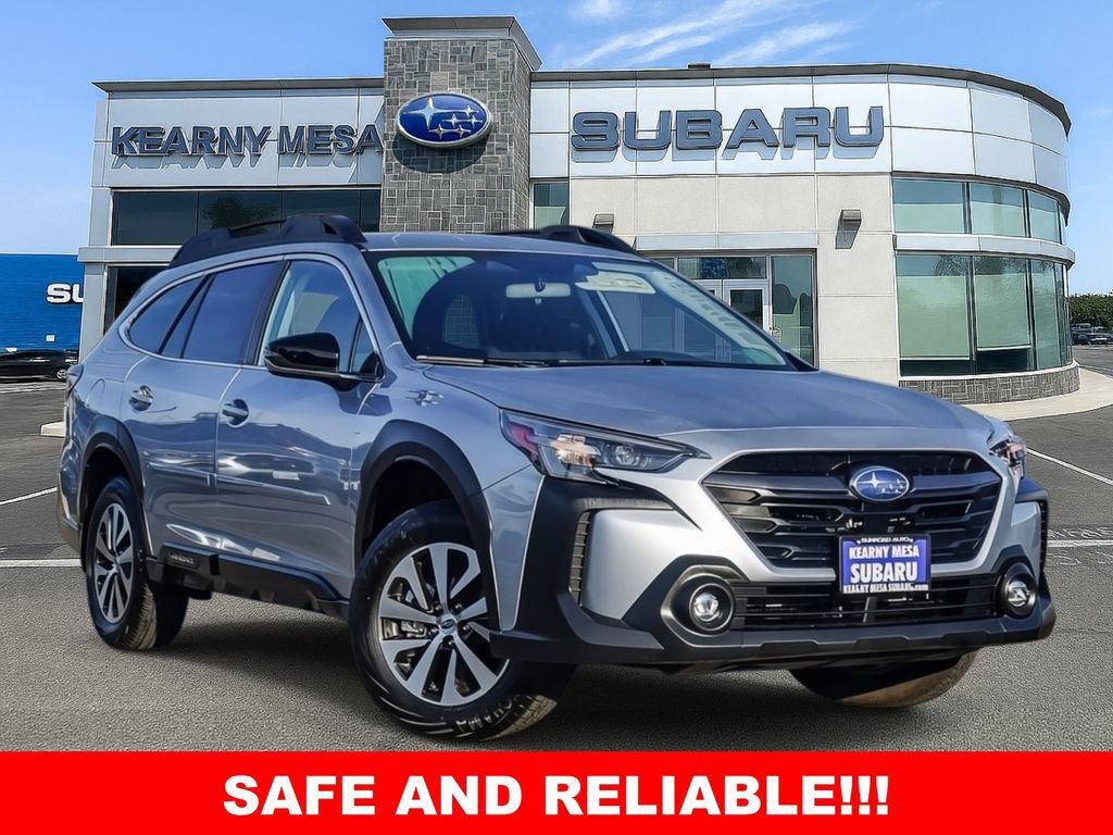 Used 2025 Subaru Outback Premium AWD/4WD image 1