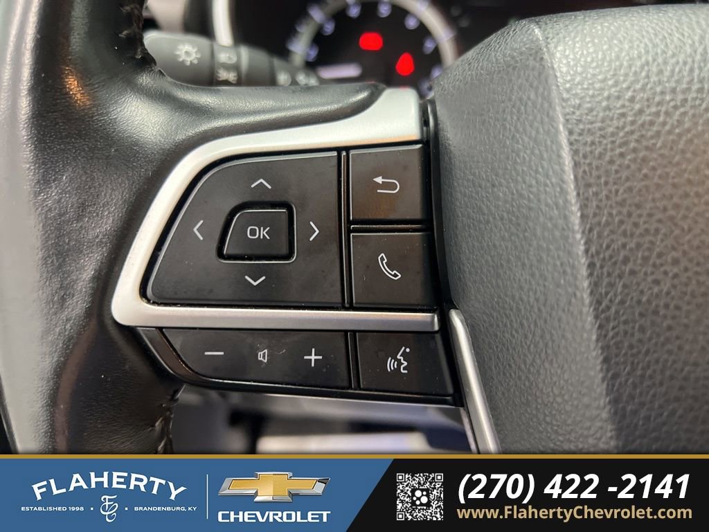 Used 2024 Toyota Highlander XLE image 24