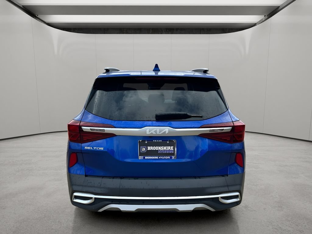 Used 2022 Kia Seltos S FWD image 4