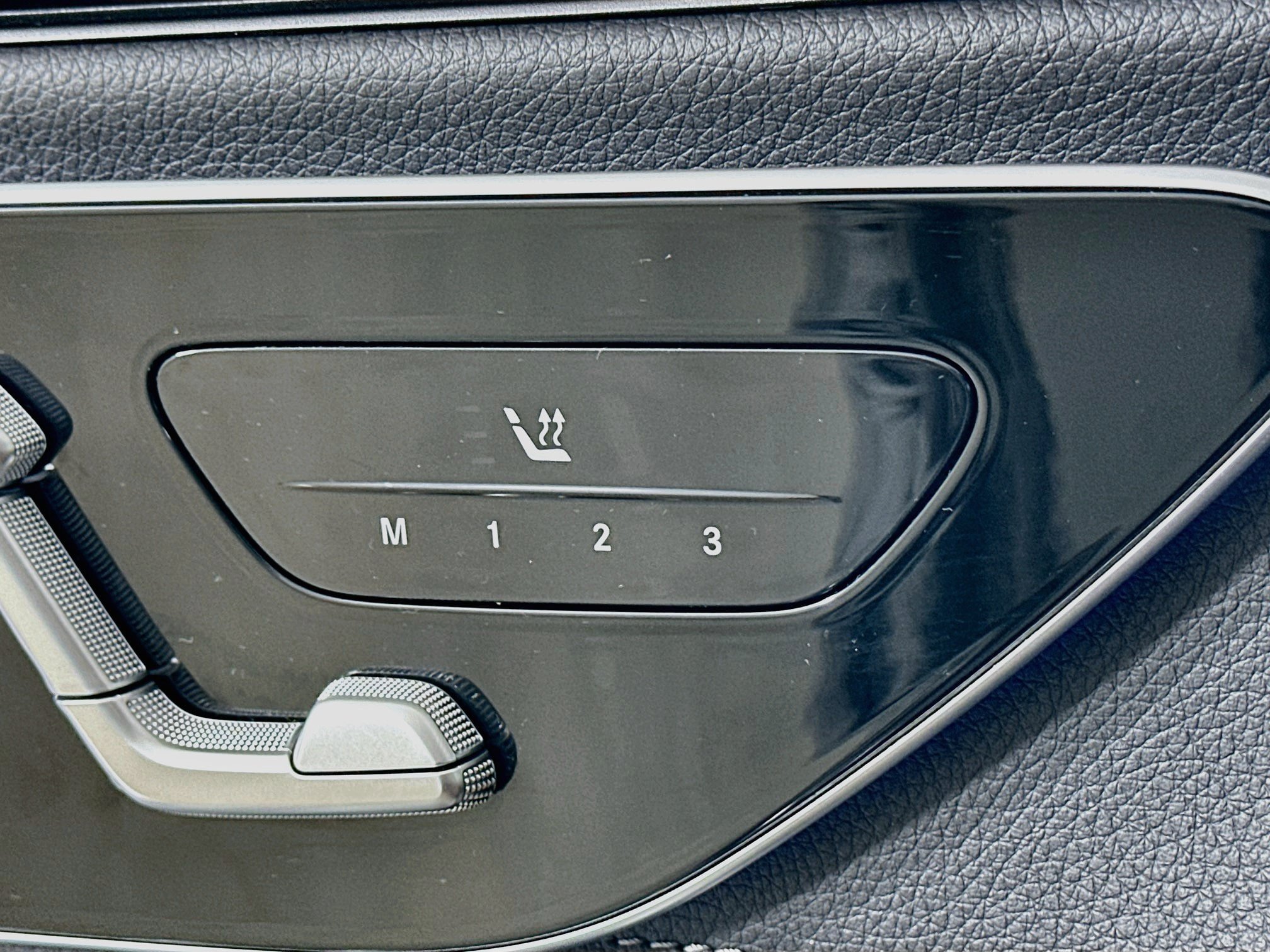 Certified 2023 Mercedes-Benz EQE 350+ 4MATIC SUV image 25