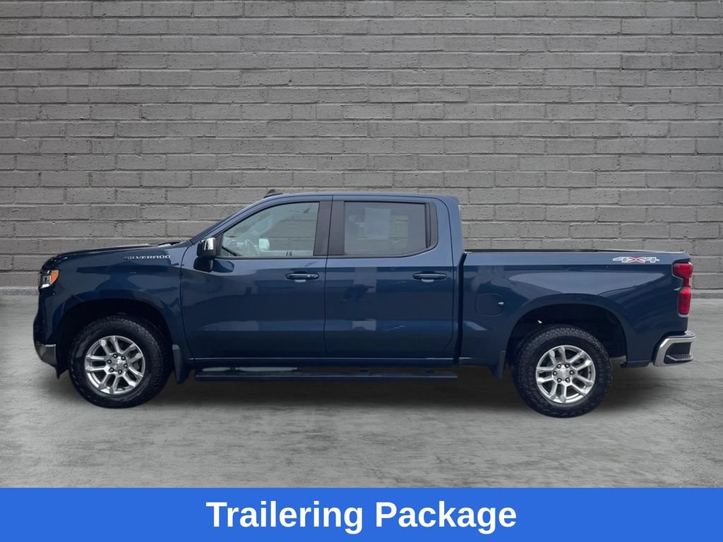 Used 2022 Chevrolet Silverado 1500 LT AWD/4WD image 4
