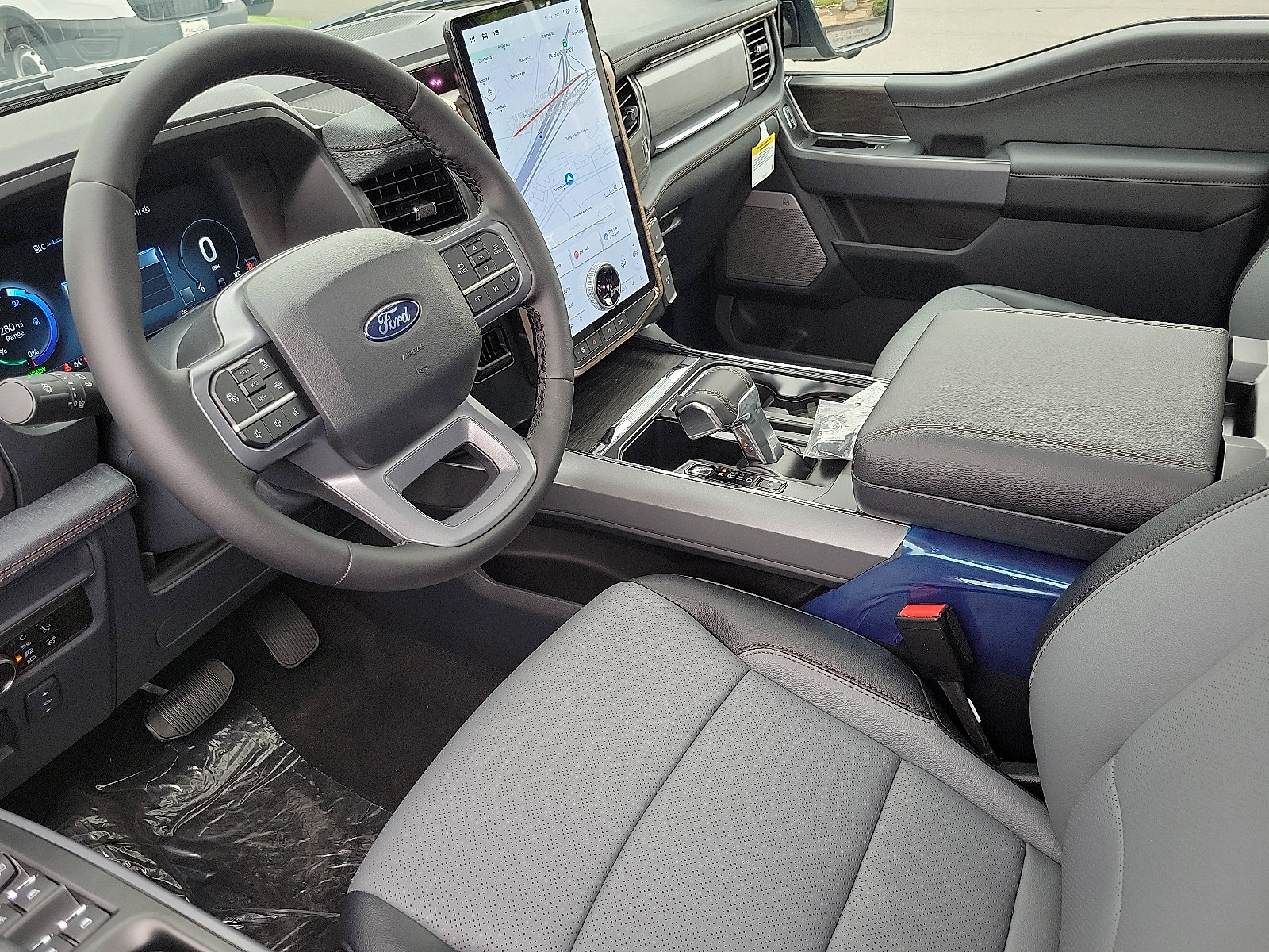 New 2025 Ford F150 Lightning Lariat image 3