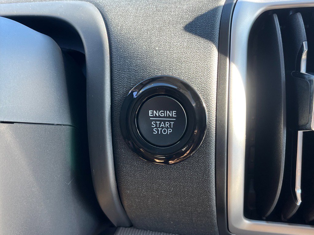 New 2025 Ford Expedition Max Active image 8