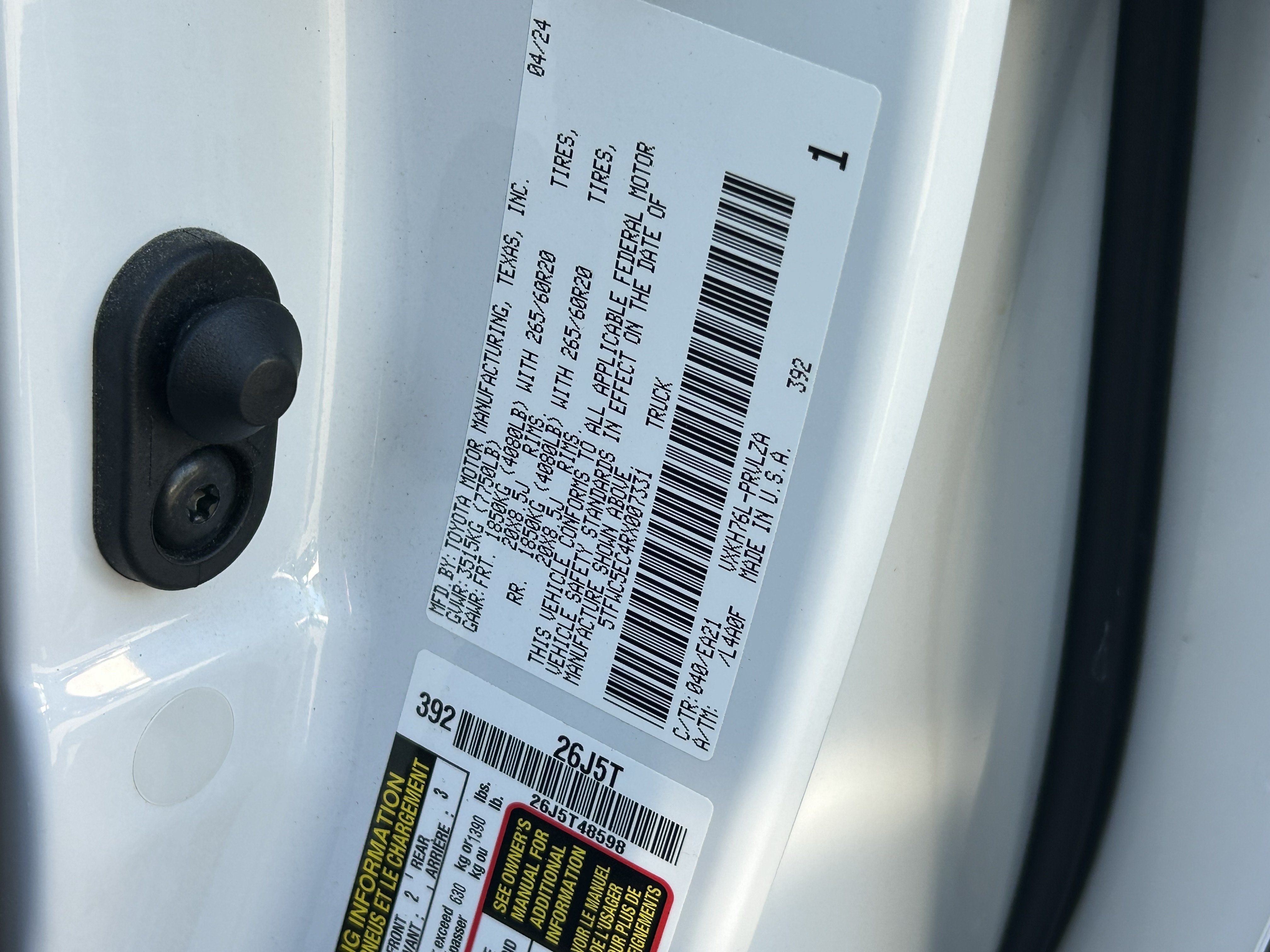 Used 2024 Toyota Tundra Limited w/ TRD Off-Road Package AWD/4WD image 9
