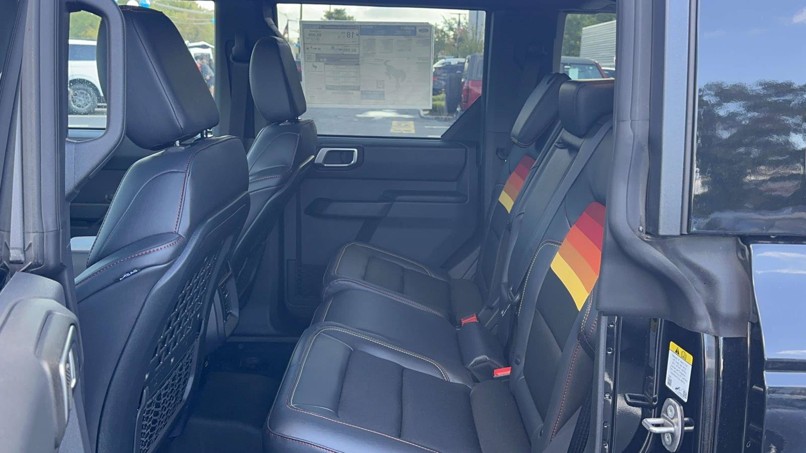 Used 2025 Ford Bronco Big Bend w/ Black Diamond Package AWD/4WD image 15