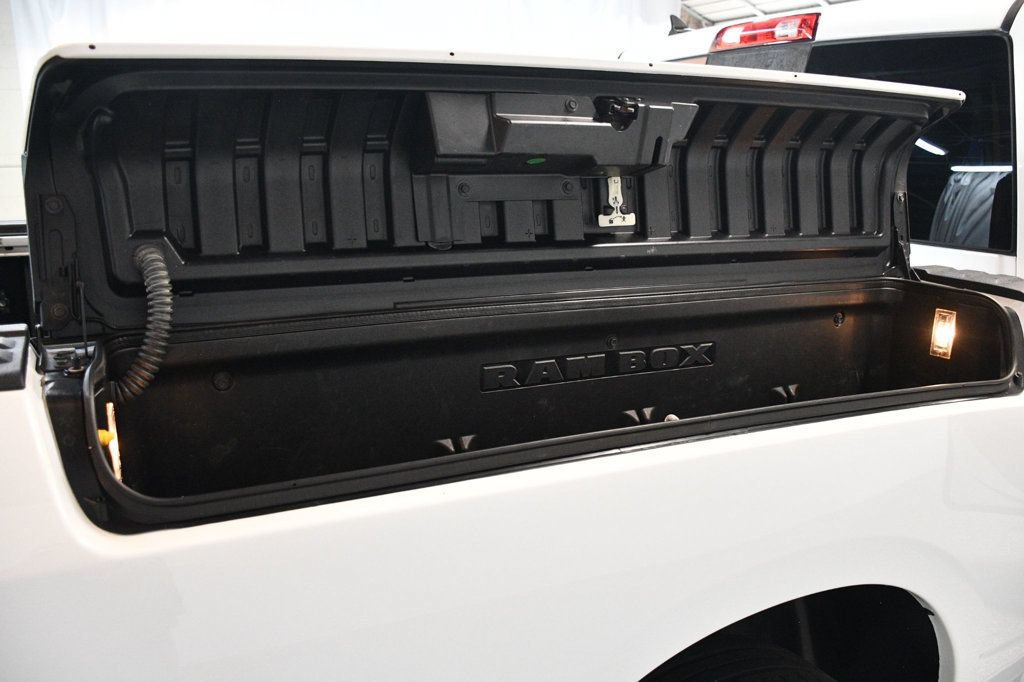 Used 2016 RAM 1500 Lone Star AWD/4WD image 9
