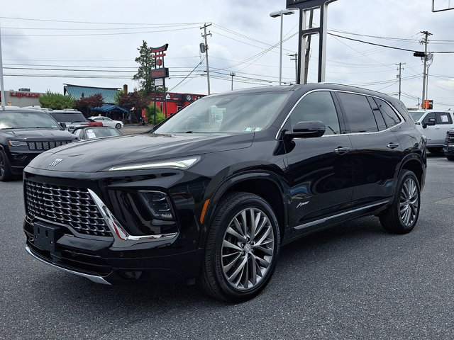 Certified 2025 Buick Enclave Avenir w/ Super Cruise Package AWD/4WD image 3