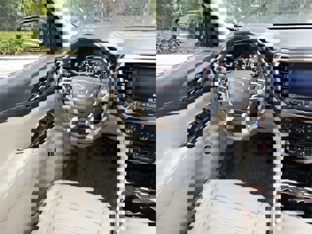 Used 2021 GMC Acadia Denali w/ Denali Technology Package image 64