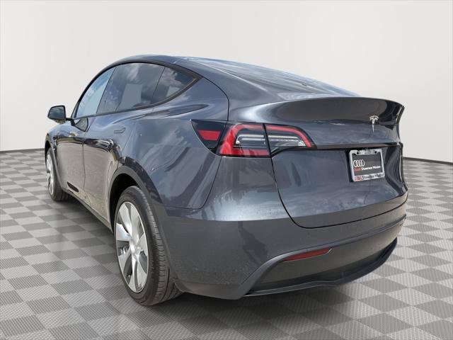 Used 2023 Tesla Model Y 2WD image 3
