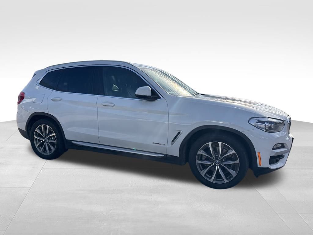 Used 2018 BMW X3 xDrive30i image 7