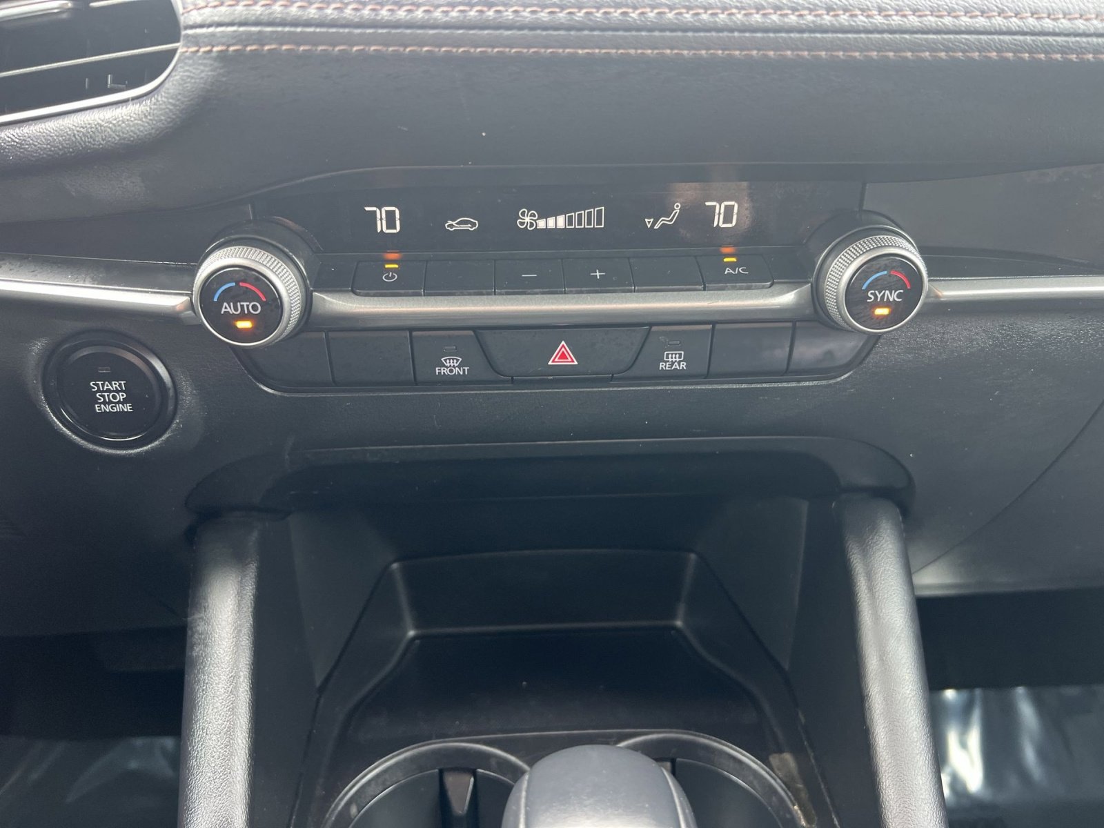Used 2023 MAZDA MAZDA3 s FWD image 27