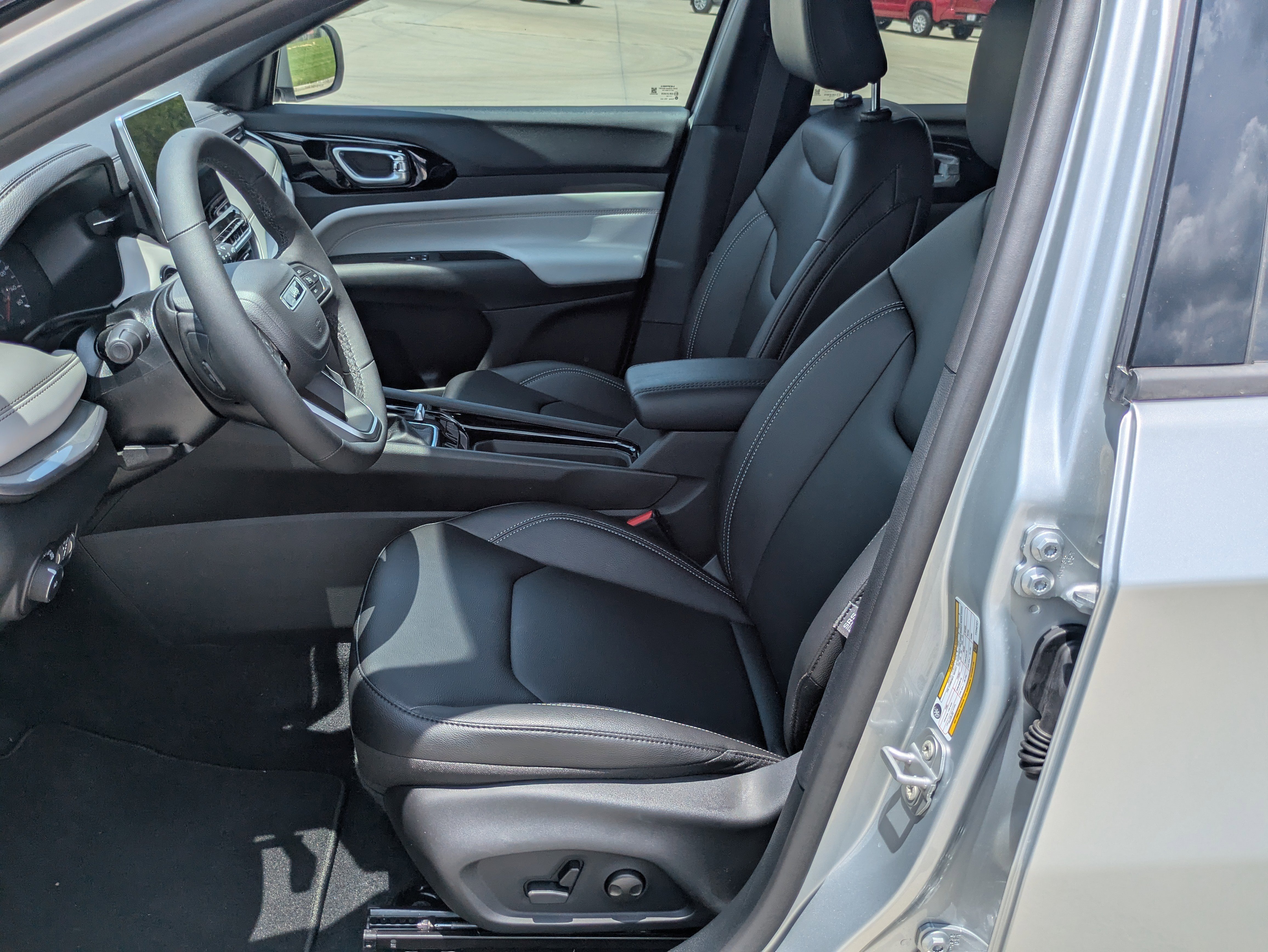 New 2026 Jeep Compass Limited AWD/4WD image 10